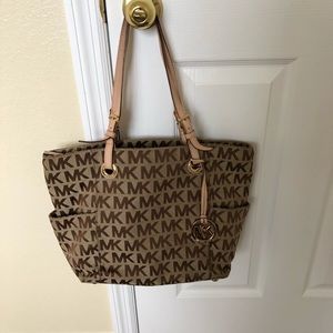 Michael Kors Signature Tote